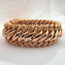 bracelt.jpg
