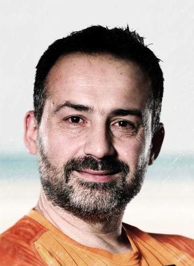 javier.png
